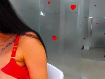Queenrafaelle  live sex cam