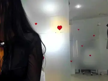 Queenrafaelle  live sex cam