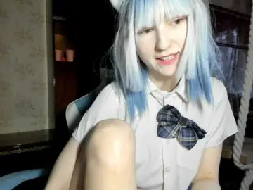 Yoonhee-kiss  live sex cam