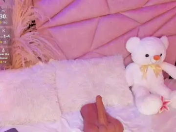 AlisseMiller  live sex cam