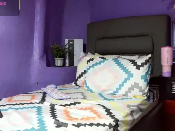 GeishaSlut  live sex cam