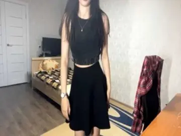 VinitaLaredo  live sex cam