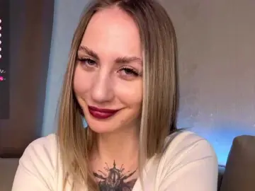 BlondyBun  live sex cam