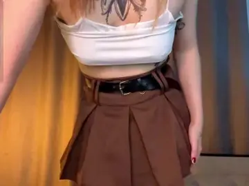 BlondyBun  live sex cam