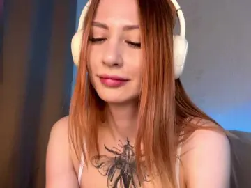 BlondyBun  live sex cam