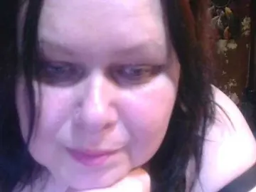 CharleeKendall  live sex cam