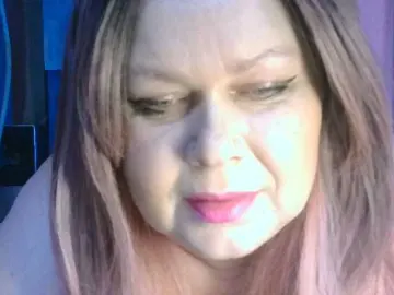 CharleeKendall  live sex cam