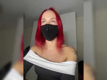 LuybiMenya  live sex cam
