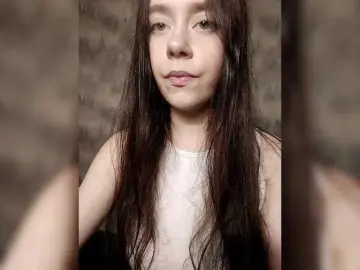 MilkaVay1  live sex cam