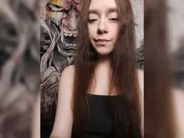 MilkaVay1  live sex cam