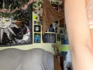 PattiBingle  live sex cam