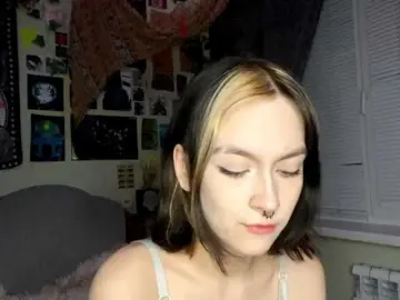 PattiBingle  live sex cam