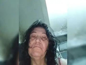 Sweetmoments1  live sex cam