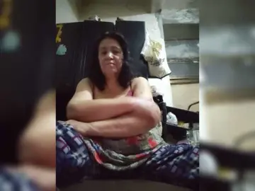 Sweetmoments1  live sex cam