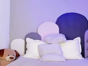 TaraCarson  live sex cam