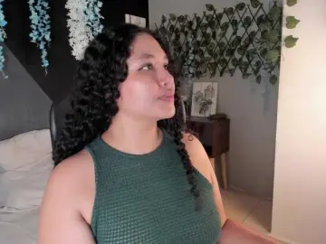 Alixonfiore5  live sex cam