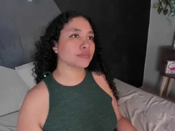 Alixonfiore5  live sex cam