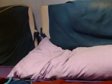 Martachatte19  live sex cam