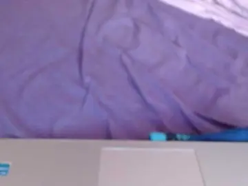 Martachatte19  live sex cam