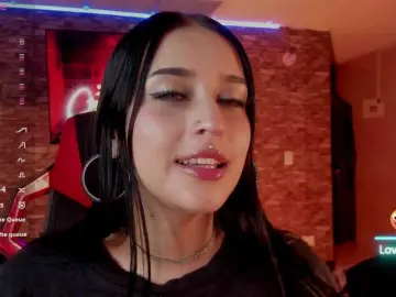 Charlotte-greys  live sex cam