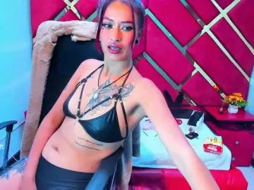 KattaleyaLuck  live sex cam