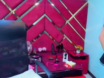 KattaleyaLuck  live sex cam