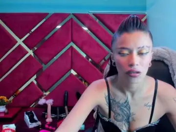 KattaleyaLuck  live sex cam