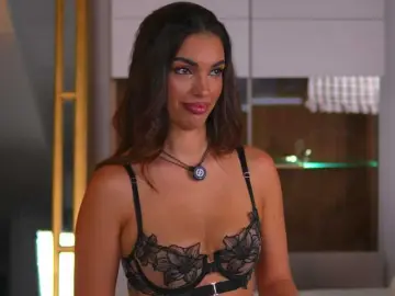 KendallJollie  live sex cam
