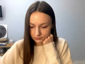 KittieRusu  live sex cam