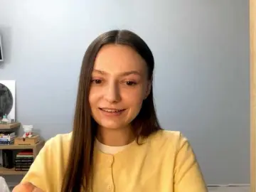 KittieRusu  live sex cam