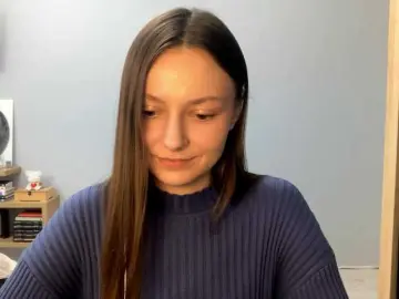 KittieRusu  live sex cam