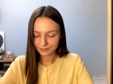 KittieRusu  live sex cam