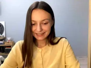 KittieRusu  live sex cam