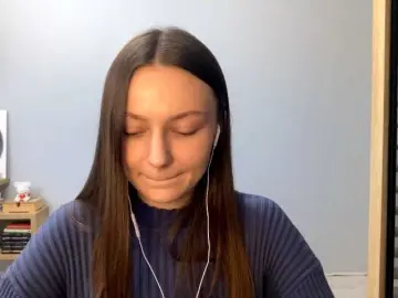 KittieRusu  live sex cam