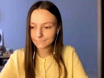 KittieRusu  live sex cam