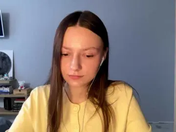 KittieRusu  live sex cam