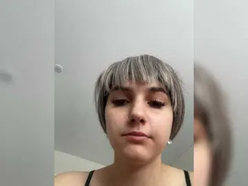 Ksyusha12  live sex cam
