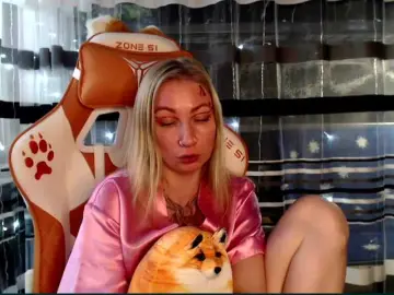 Lollifoxy  live sex cam