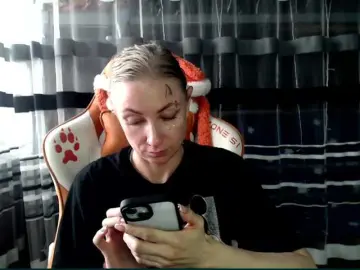 Lollifoxy  live sex cam