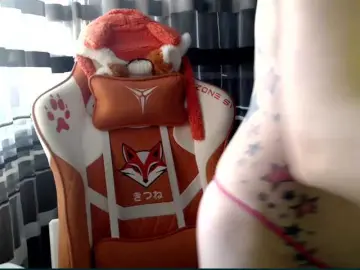 Lollifoxy  live sex cam