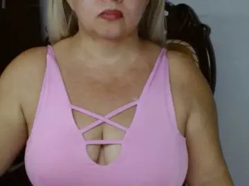 LolytaWOMAN  live sex cam