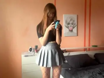 LydiaChey  live sex cam