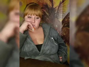 Miss-Tits2025  live sex cam