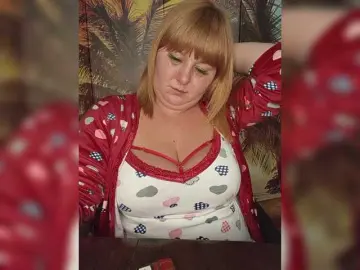 Miss-Tits2025  live sex cam