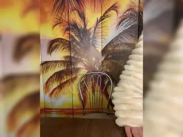 Miss-Tits2025  live sex cam