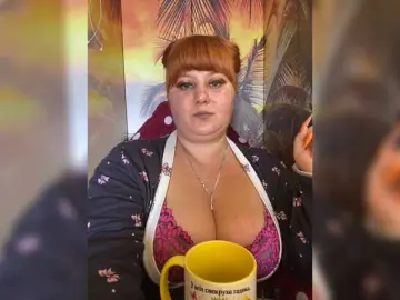 Miss-Tits2025  live sex cam