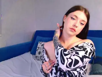 MonicaBones  live sex cam