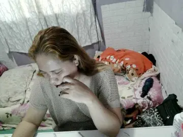 SWEETLILY02  live sex cam
