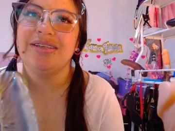 Lanaqueen699  live sex cam
