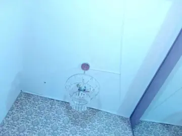 Luna-bradley  live sex cam